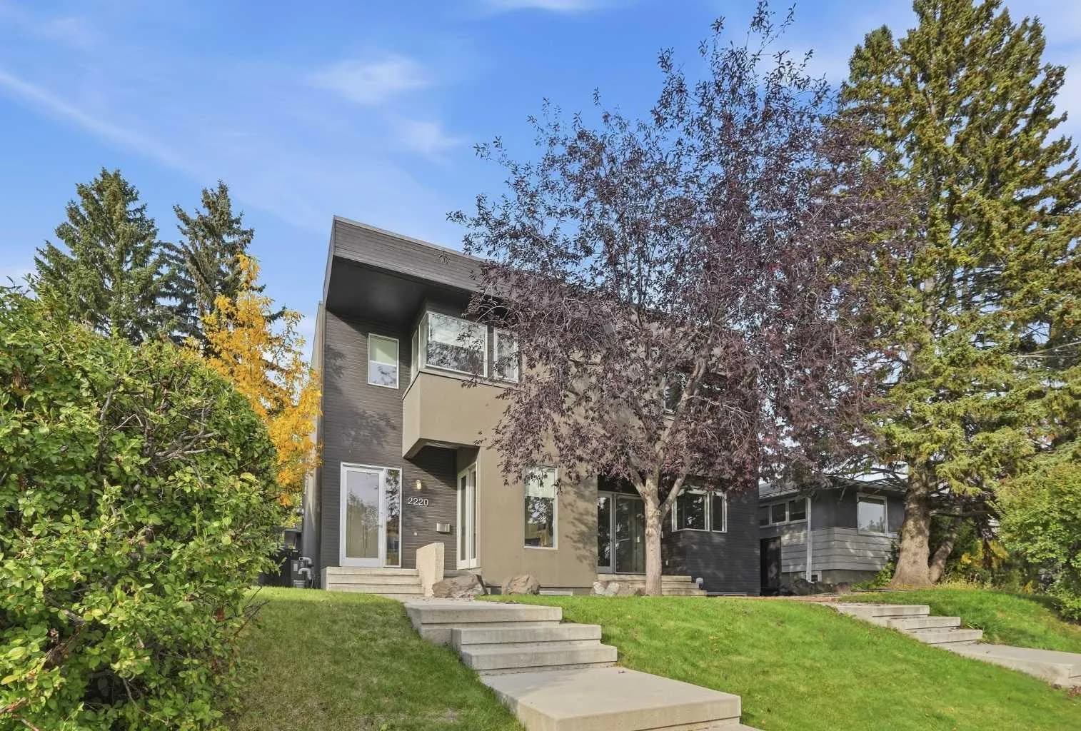 Semi Detached (Half Duplex)